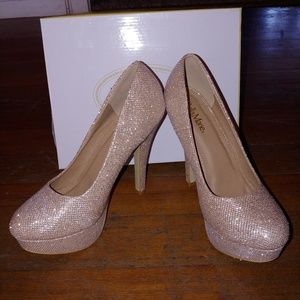 Sparkly gold heels